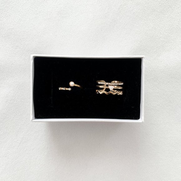Golden Layered and Cuffed Ring Set - Picture 1 of 3